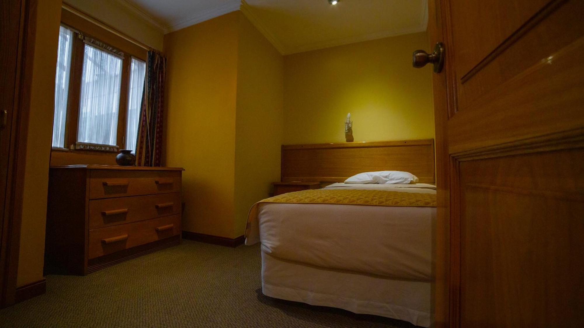Hotel Cima Argentum Potosi Bagian luar foto