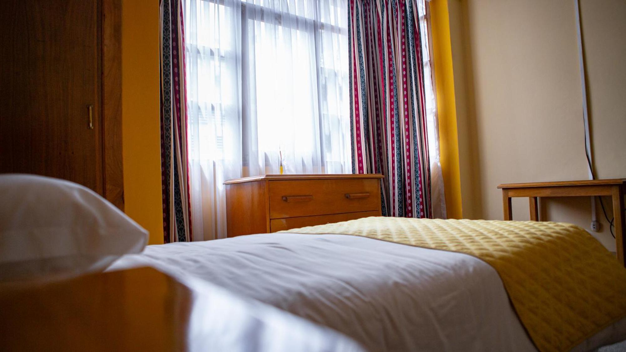 Hotel Cima Argentum Potosi Bagian luar foto