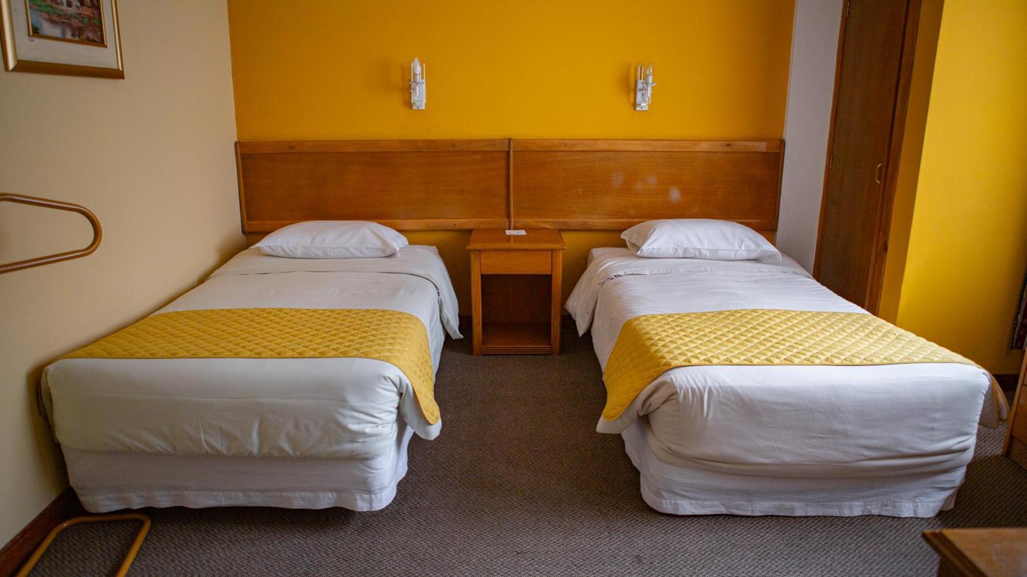 Hotel Cima Argentum Potosi Bagian luar foto