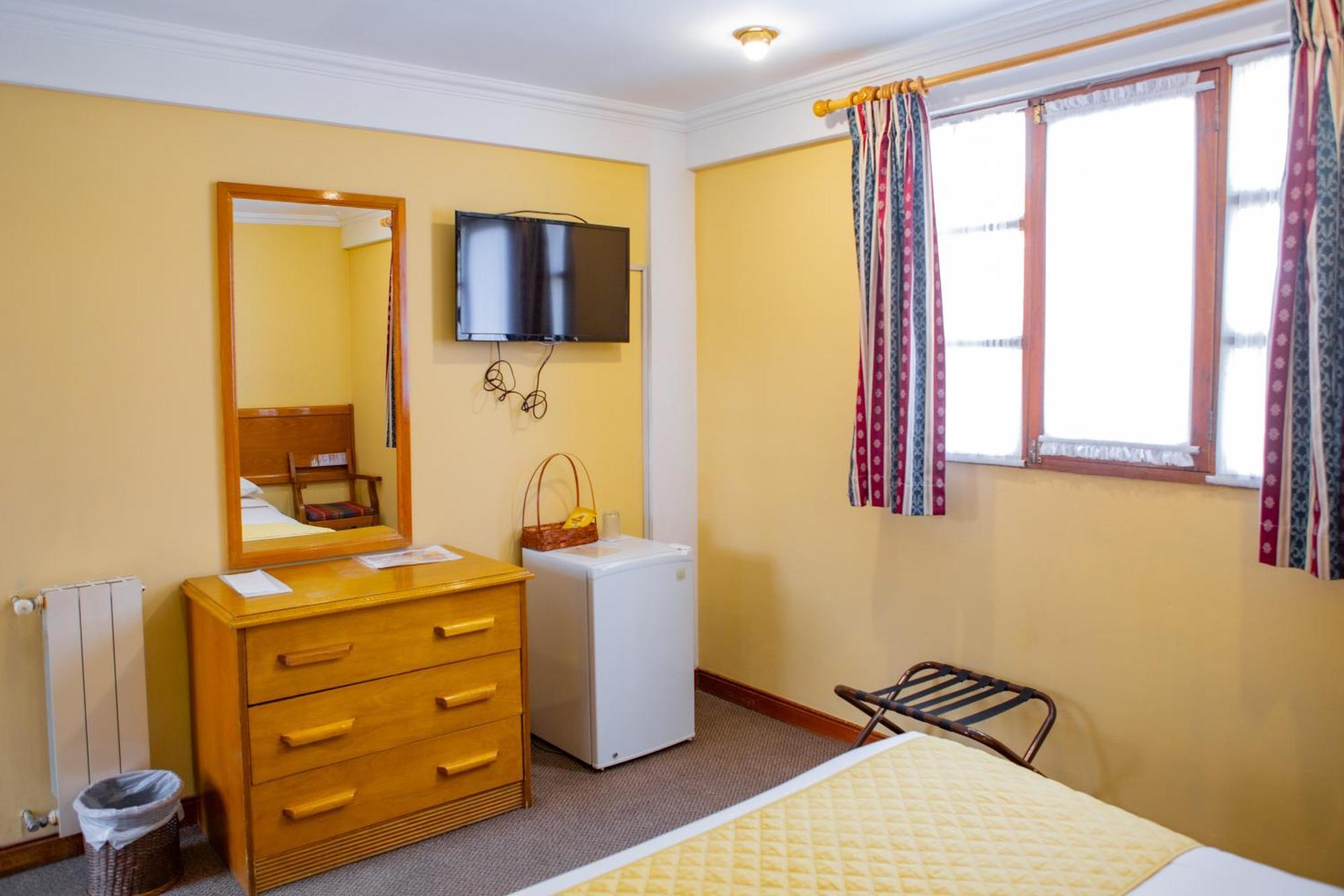 Hotel Cima Argentum Potosi Bagian luar foto